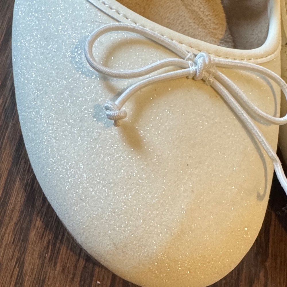 Sonoma Girls Glitter Ivory Ballet Flats Size 4 - Picture 4 of 5